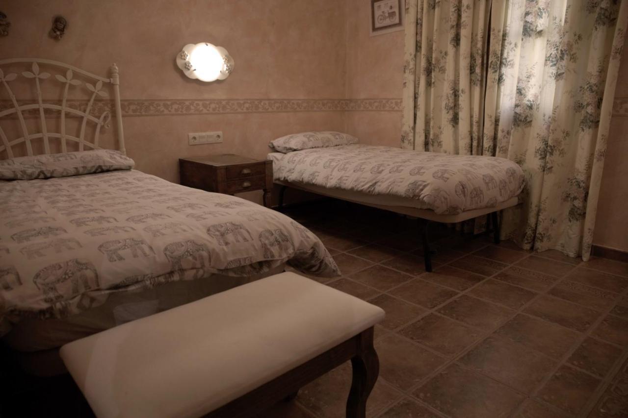 Villa La Casona del Tormes Almenara de Tormes Esterno foto