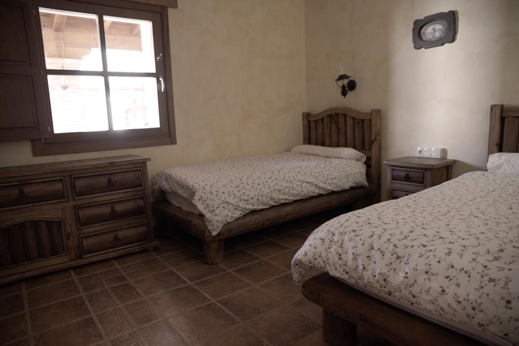 Villa La Casona del Tormes Almenara de Tormes Esterno foto