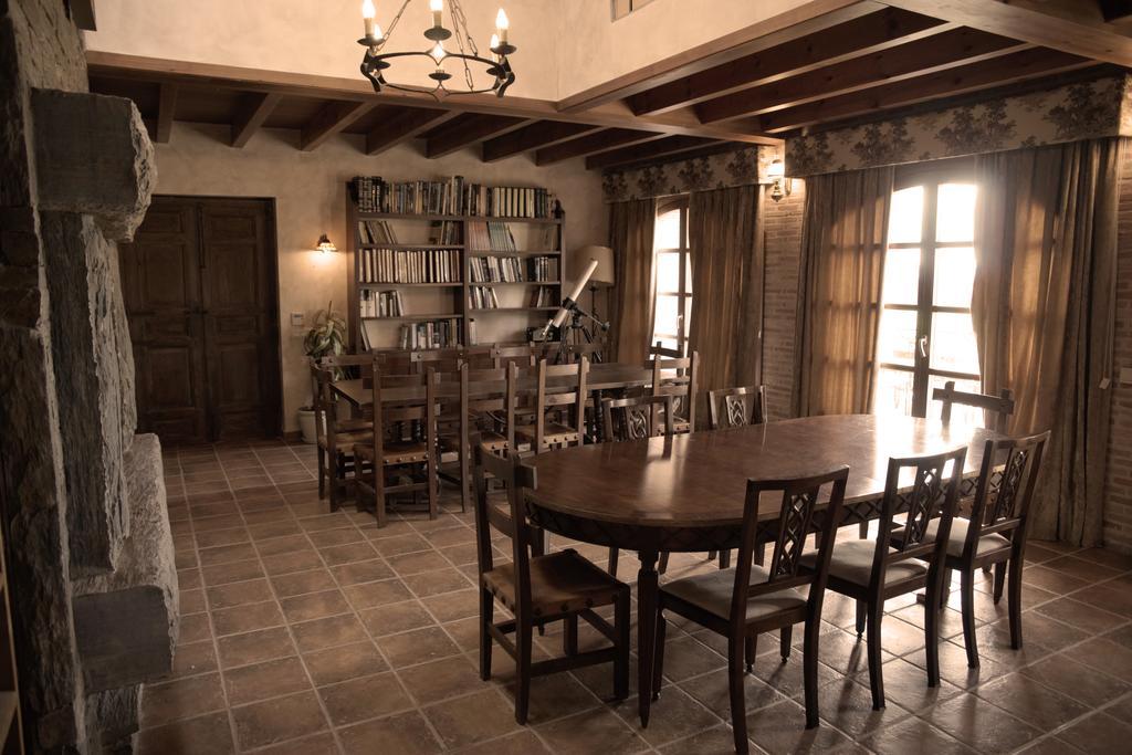 Villa La Casona del Tormes Almenara de Tormes Esterno foto