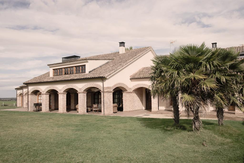 Villa La Casona del Tormes Almenara de Tormes Esterno foto